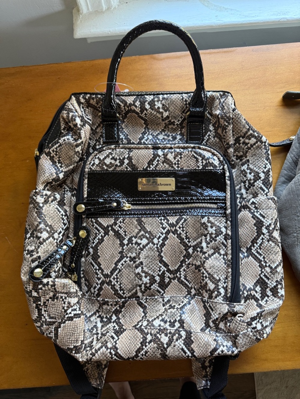 Samantha Brown Snake-Print Backpack - Black & Cream
